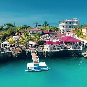 Angermeyer Waterfront Hotel